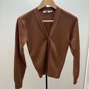 Uniqlo cardigan